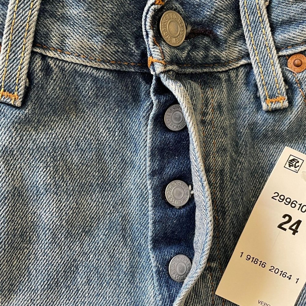 NWT Levi's Original Fit 501 Sz 24 - Picture 4 of 6